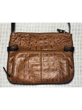 Y2K Tignanello Croc Embossed Tan & Brown Leather Crossbody Organize Fair Conditi